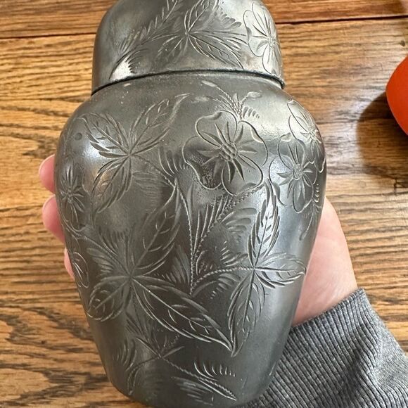 Aurora Quadruple Silver Plated‎ Ginger Jar Floral Etching Antique 1890’s - Picture 6 of 11